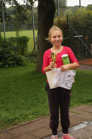 JMGrossfeld-GruenerBall-Finja